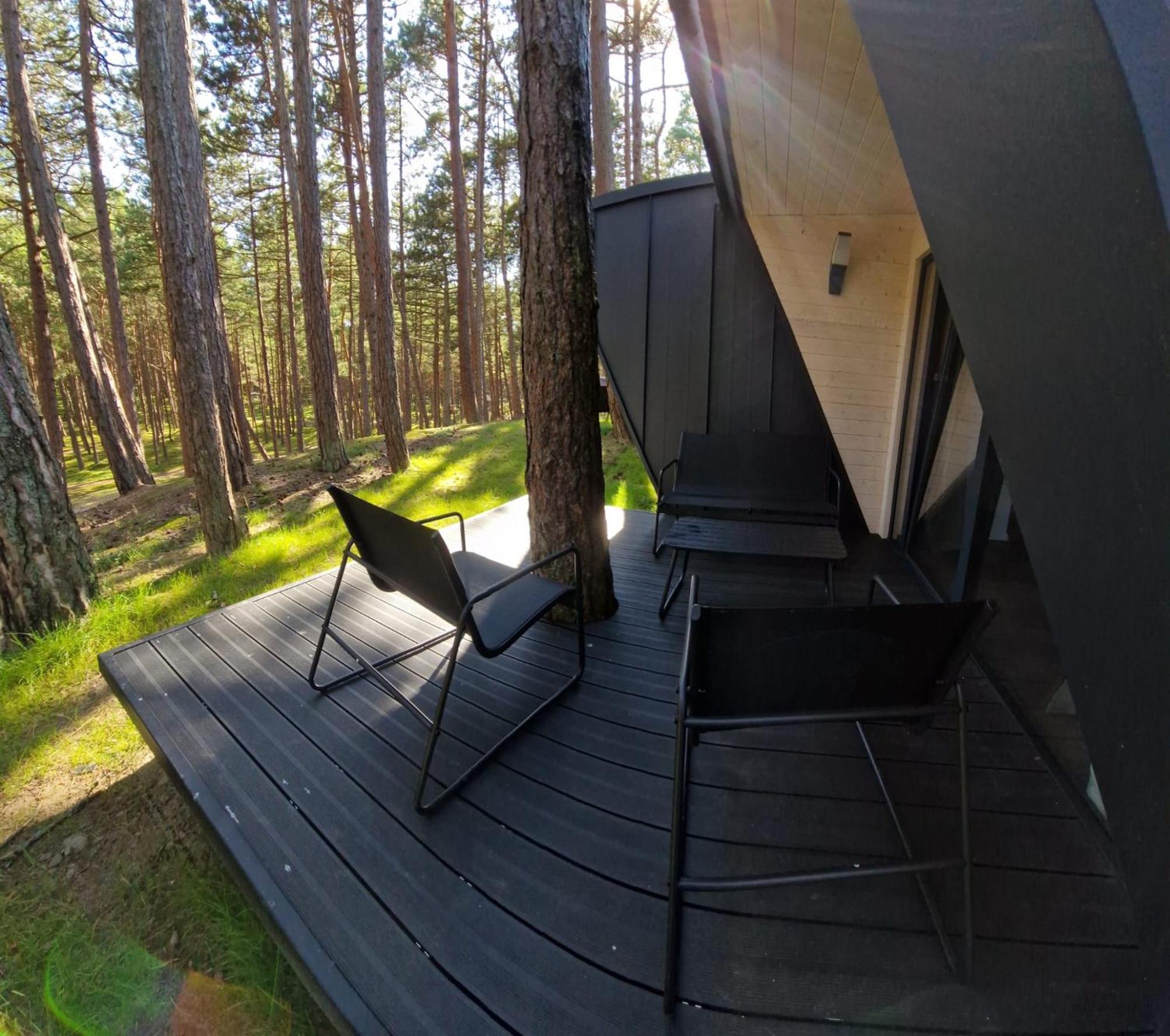 Vila Fly House Leba Exteriér fotografie