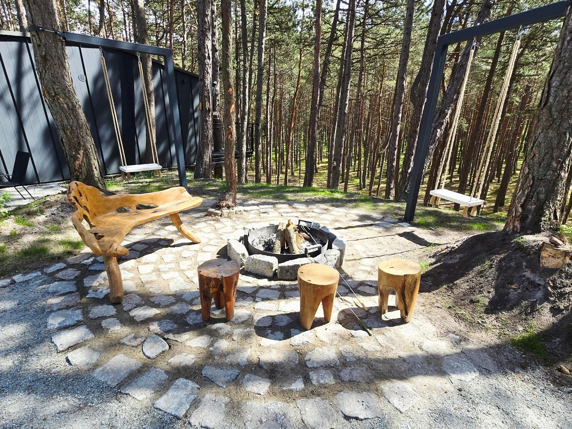 Vila Fly House Leba Exteriér fotografie